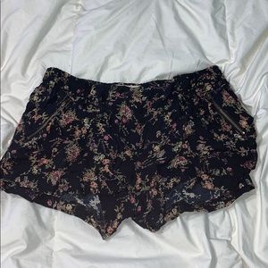 American Rag Shorts Large